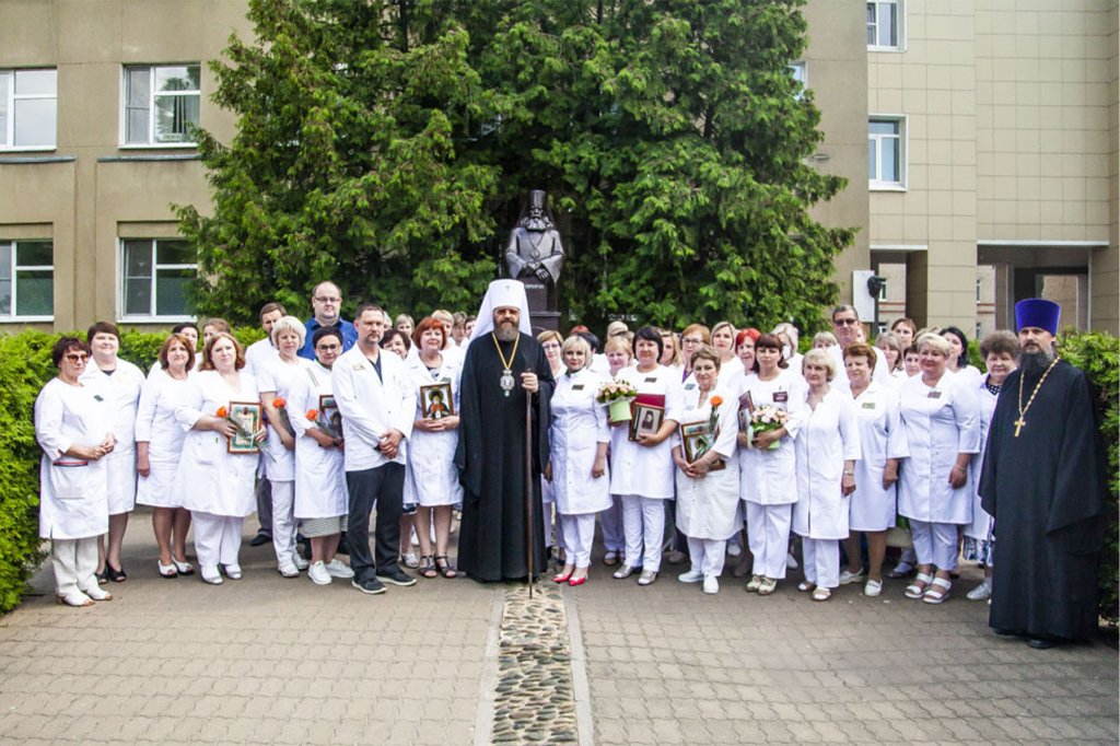 Сайт архиепископа луки тамбов. Больница архиепископа Луки Тамбов. Убилей больница архиепископу Луки Тамбов. 1 Поликлиника архиепископа Луки Тамбов. Персонал больницы.